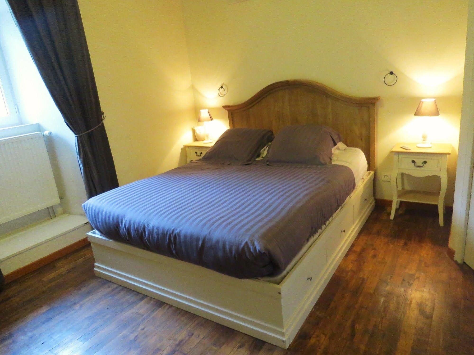 Domaine De La Clauzade Bed & Breakfast Saint-Germain-les-Vergnes ภายนอก รูปภาพ
