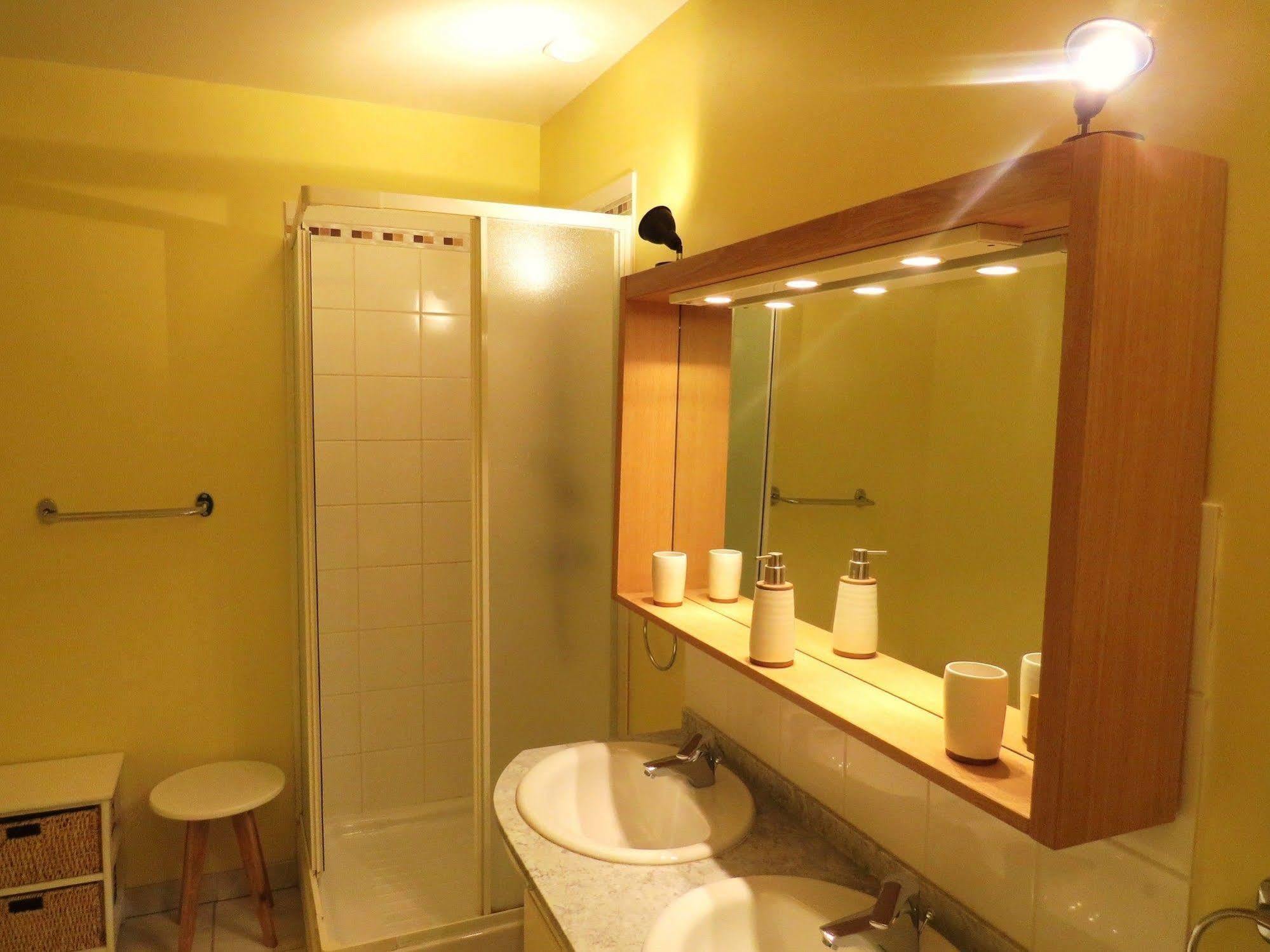 Domaine De La Clauzade Bed & Breakfast Saint-Germain-les-Vergnes ภายนอก รูปภาพ
